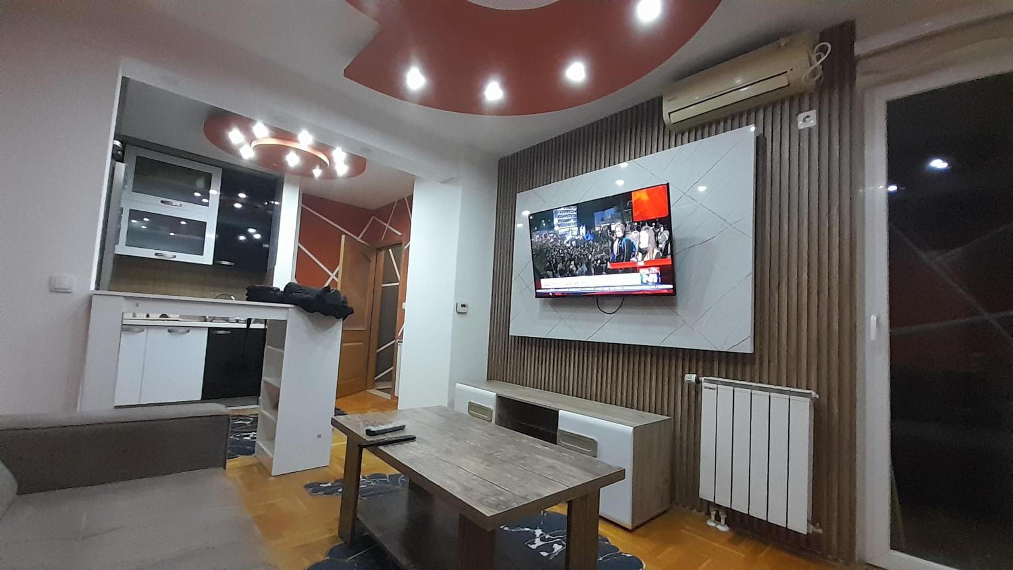 Lux Neom Apartman, Stup, Apartment *